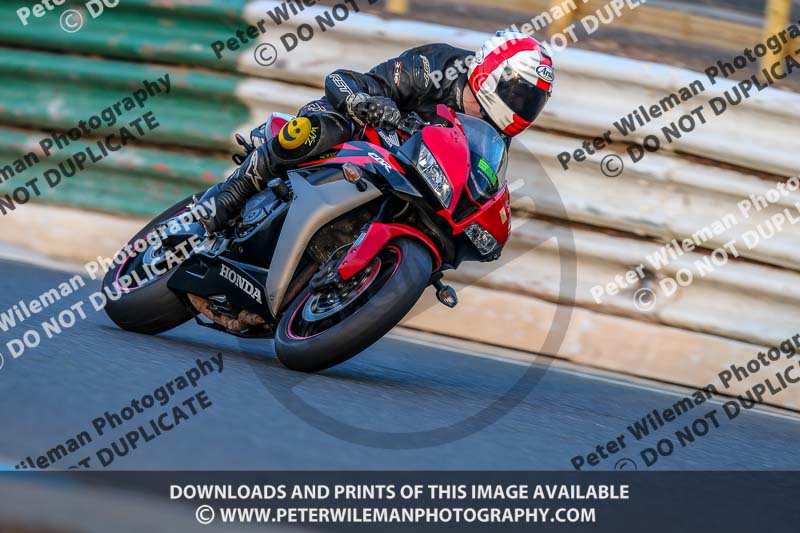 PJM Wedding Photography;enduro digital images;event digital images;eventdigitalimages;mallory park;mallory park photographs;mallory park trackday;mallory park trackday photographs;no limits trackdays;peter wileman photography;racing digital images;trackday digital images;trackday photos